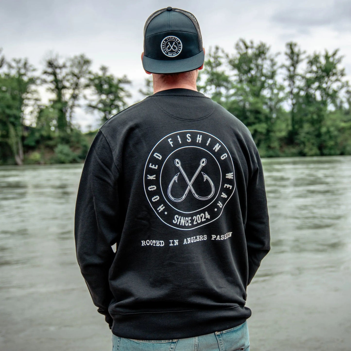 Hooked Fishing Wear Logo Sweatshirt Hooked Fishing Wear